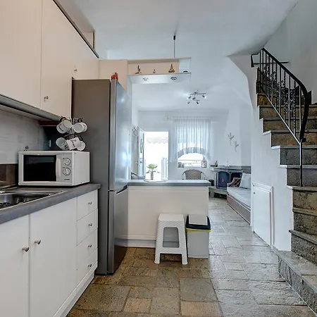 Hemera House Ferienhaus Fourka